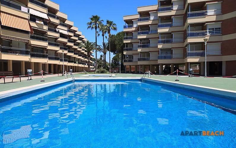 Apartbeach Marina Playa Climatizado Y Vistas Playa Apartment Кембрилс Екстериор снимка