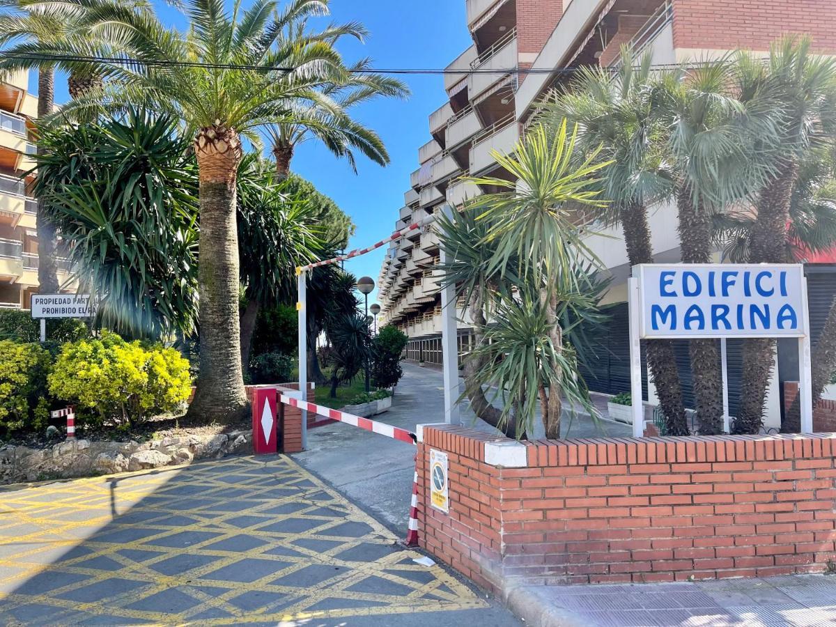 Vacaciones Frente Playa Y Climatizado Apartment Кембрилс Екстериор снимка
